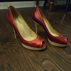 Stuart weitzman peep toe pump